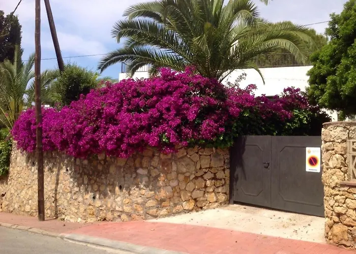Holiday Villa For Rent In Tarragona